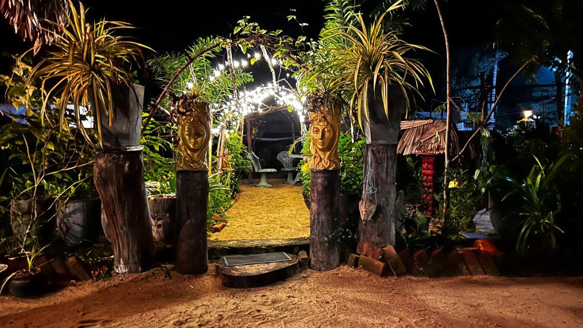 Hakuna Matata Arugambay 阿鲁甘湾 外观 照片